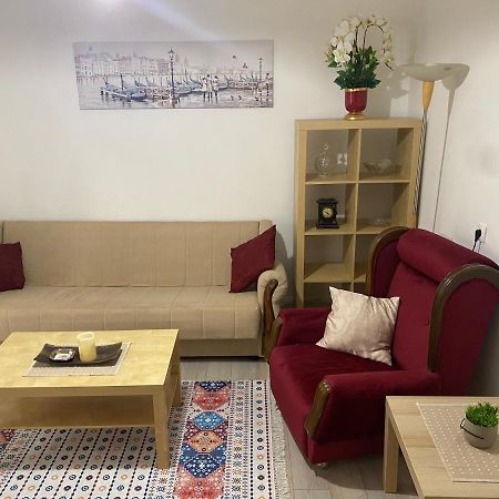 Dolce Apartman Подгорица Екстериор снимка