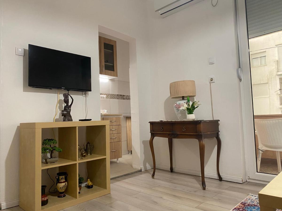 Dolce Apartman Подгорица Екстериор снимка