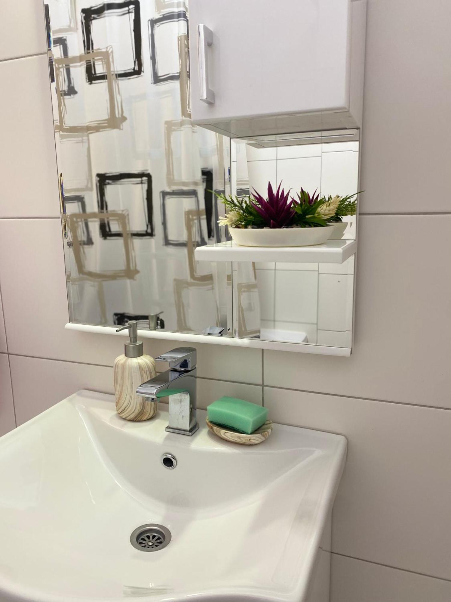 Dolce Apartman Подгорица Екстериор снимка